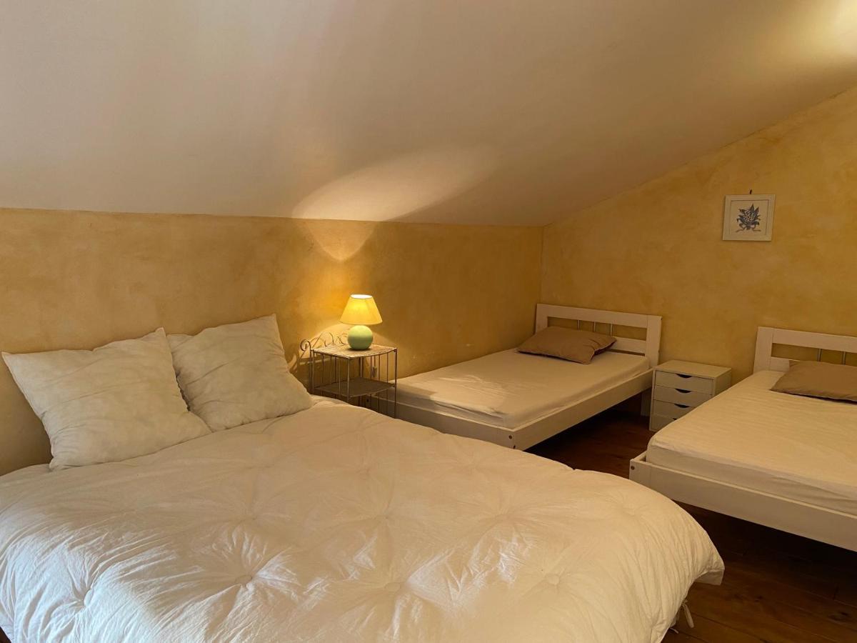 Le Clos Des Figuiers - 3 Gites De Caractere Duravel Exteriör bild